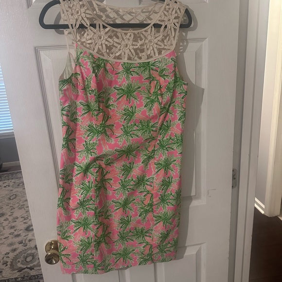 Lilly Pulitzer Pink Tropical Palm-Print Mini Dress absolutely gorgeous - Picture 3 of 4